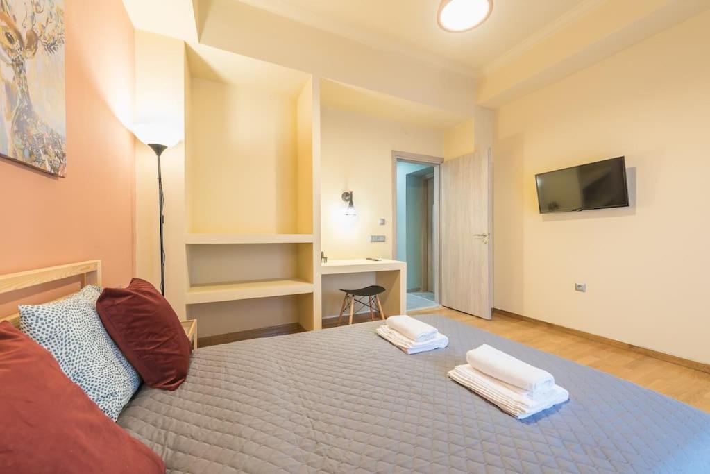 Rest Sleep Repeat By Museum-2 Apartment Athens Luaran gambar
