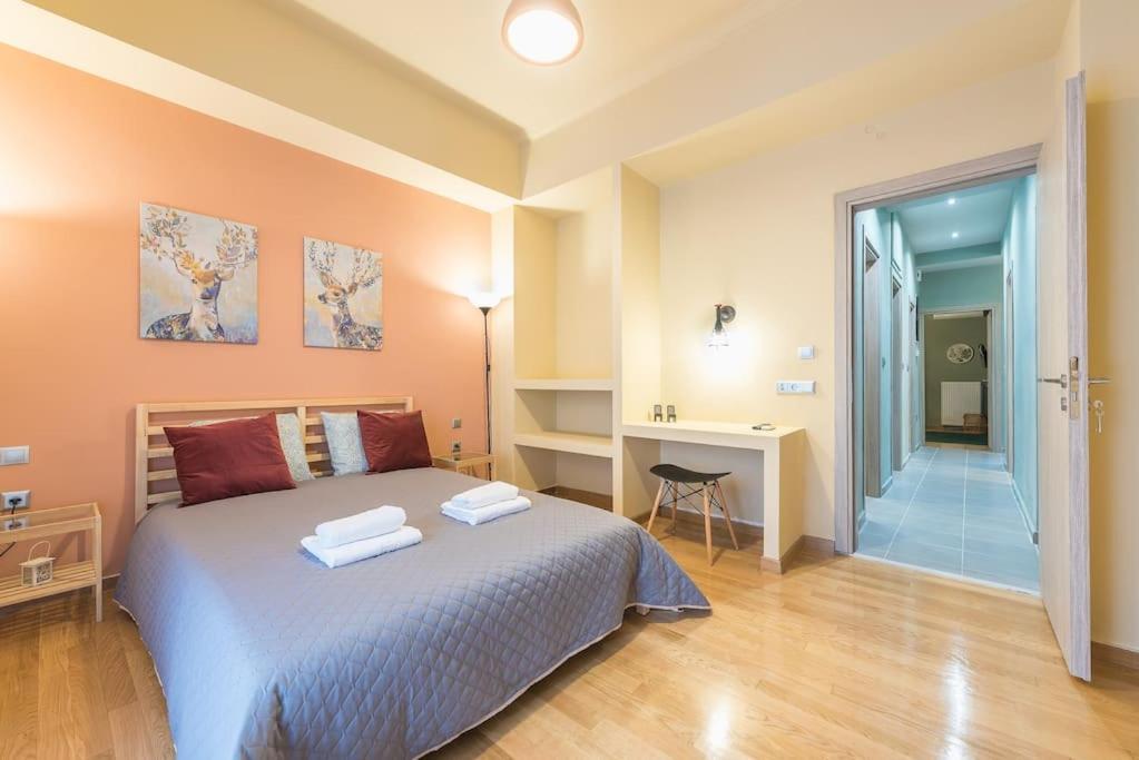 Rest Sleep Repeat By Museum-2 Apartment Athens Luaran gambar