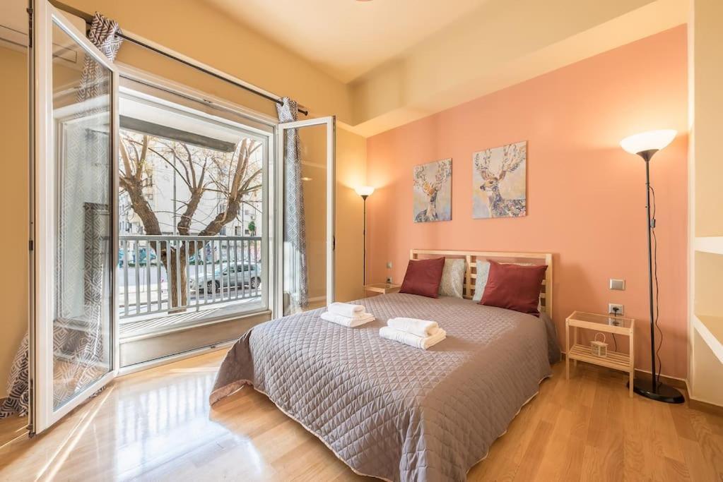Rest Sleep Repeat By Museum-2 Apartment Athens Luaran gambar