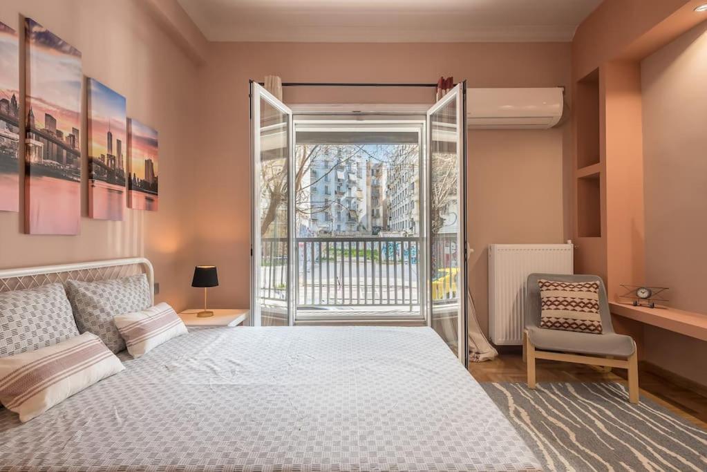 Rest Sleep Repeat By Museum-2 Apartment Athens Luaran gambar